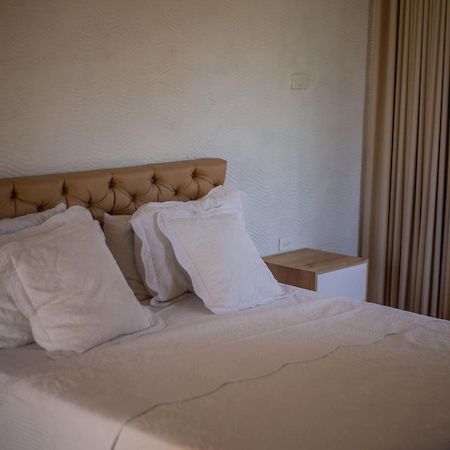 Palmarito Beach Hotel 巴鲁岛 外观 照片