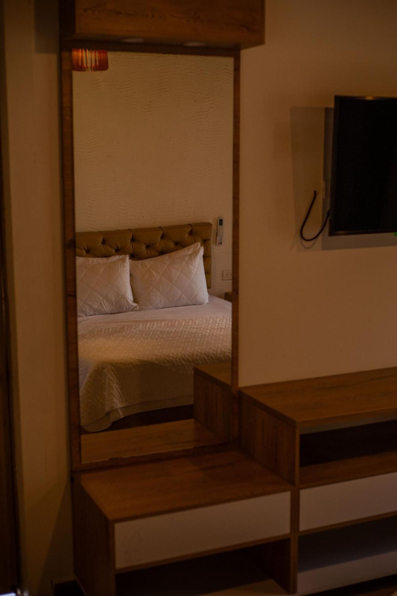 Palmarito Beach Hotel 巴鲁岛 外观 照片