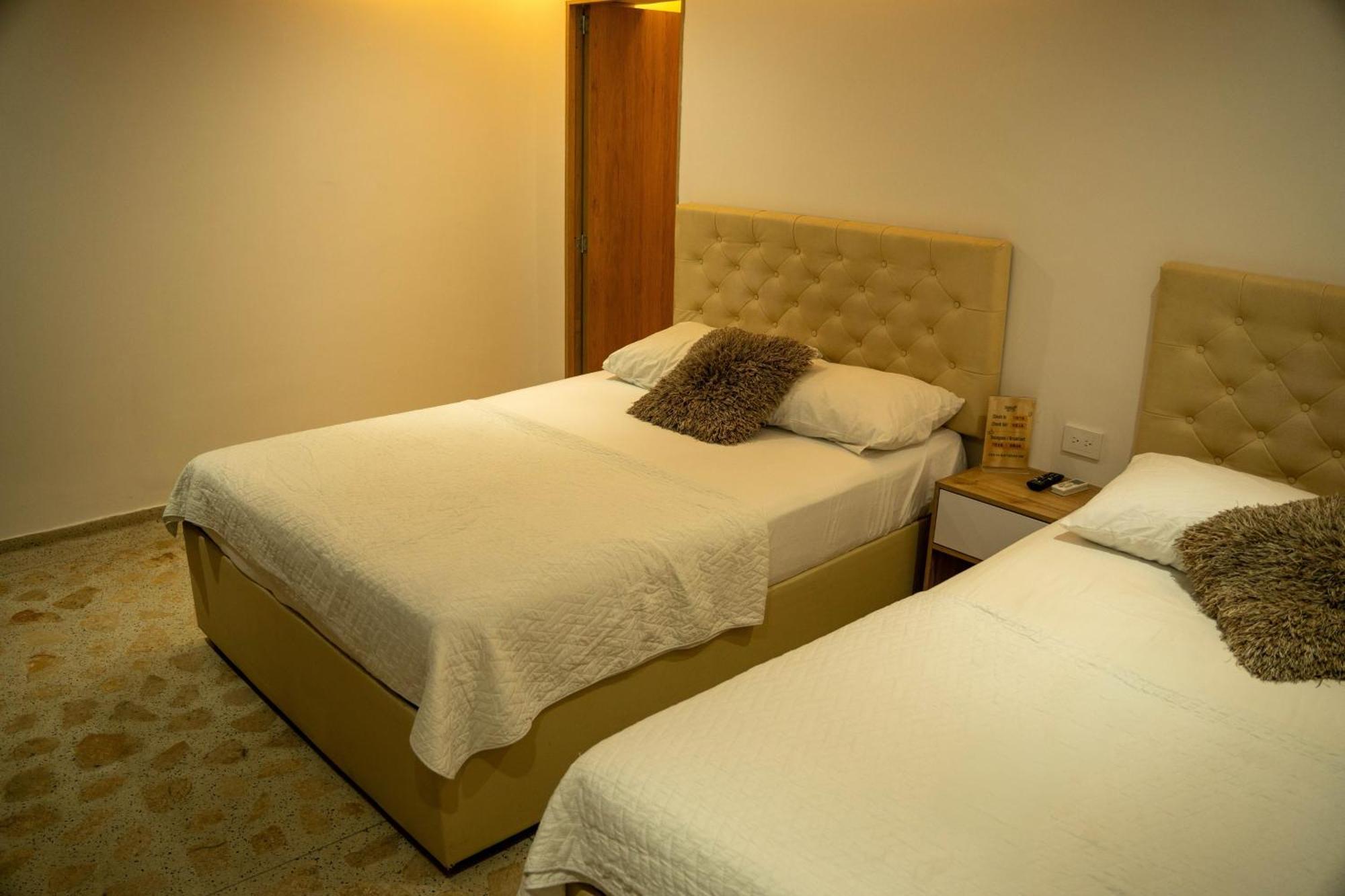 Palmarito Beach Hotel 巴鲁岛 外观 照片